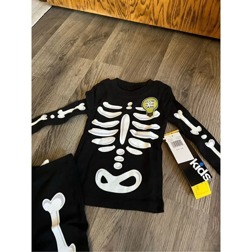 Komar Kids Black Skeleton Glow In The Dark 2pc Jammy Set 12 Month NEW